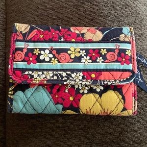 Vera Bradley wallet
